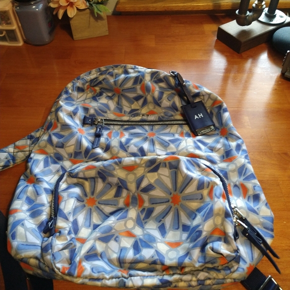 Tumi Halle Voyageur Backpack - Picture 3 of 11